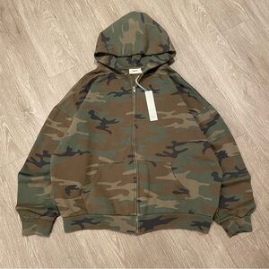 Elwood Camo Zip-Up Hoodie